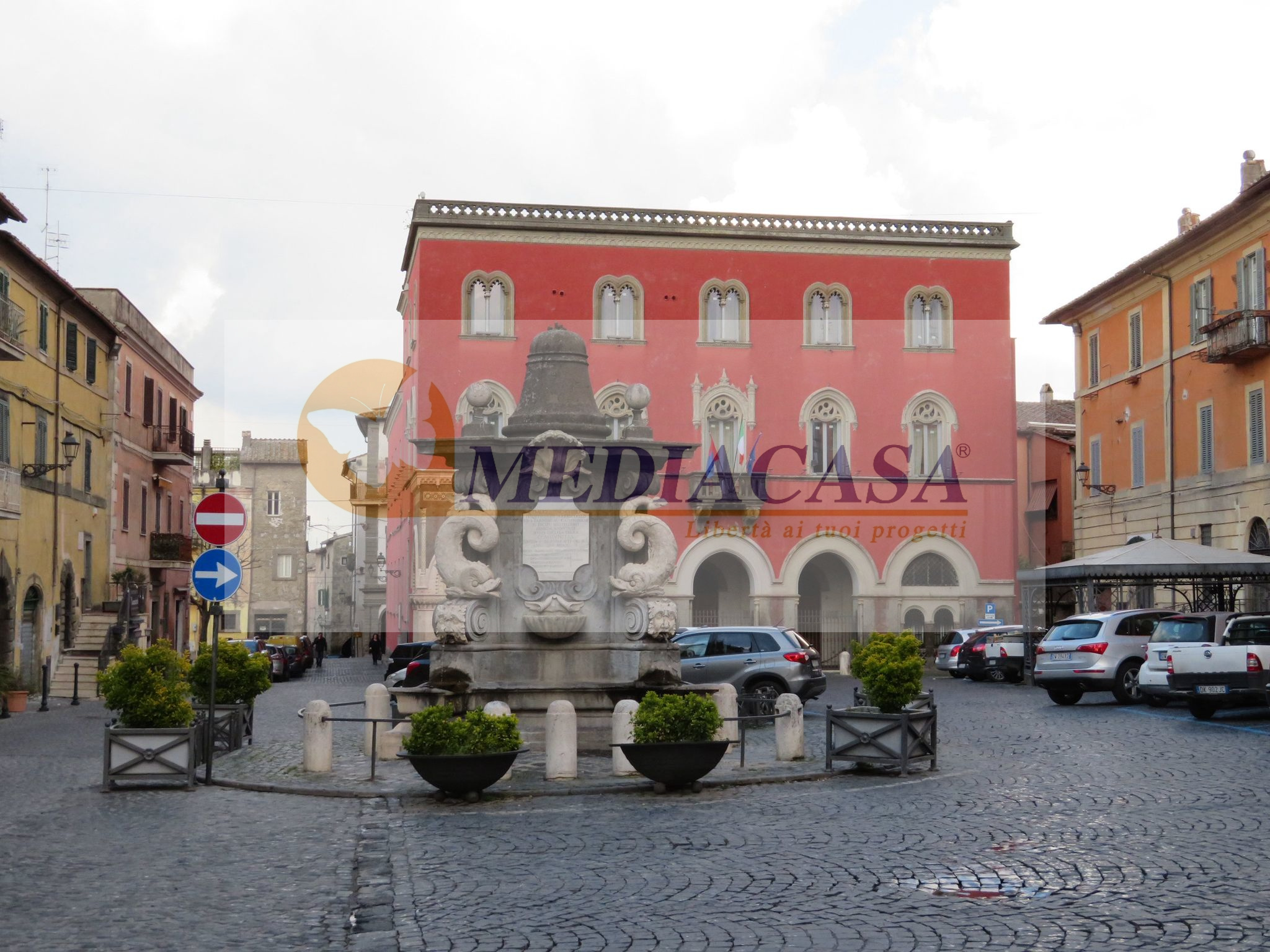 Locale commerciale in vendita Via Roma, 11